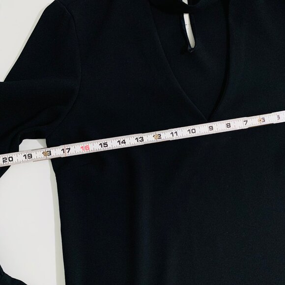 Zara Woman Black Keyhole Long-Sleeve Blouse High Neck Cuffed Sleeves & Curved XS - Picture 9 of 10